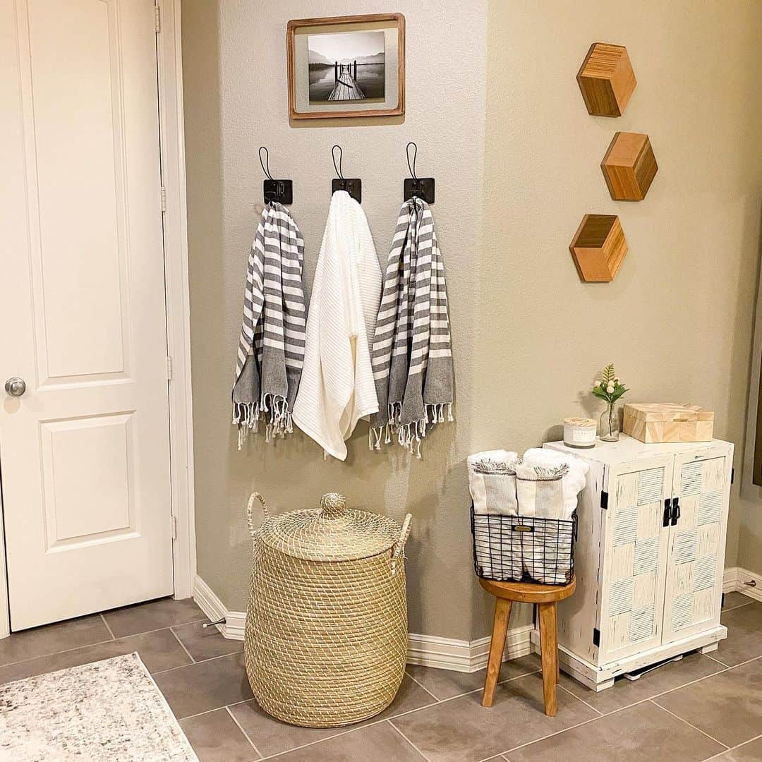 Individual Towel Hooks