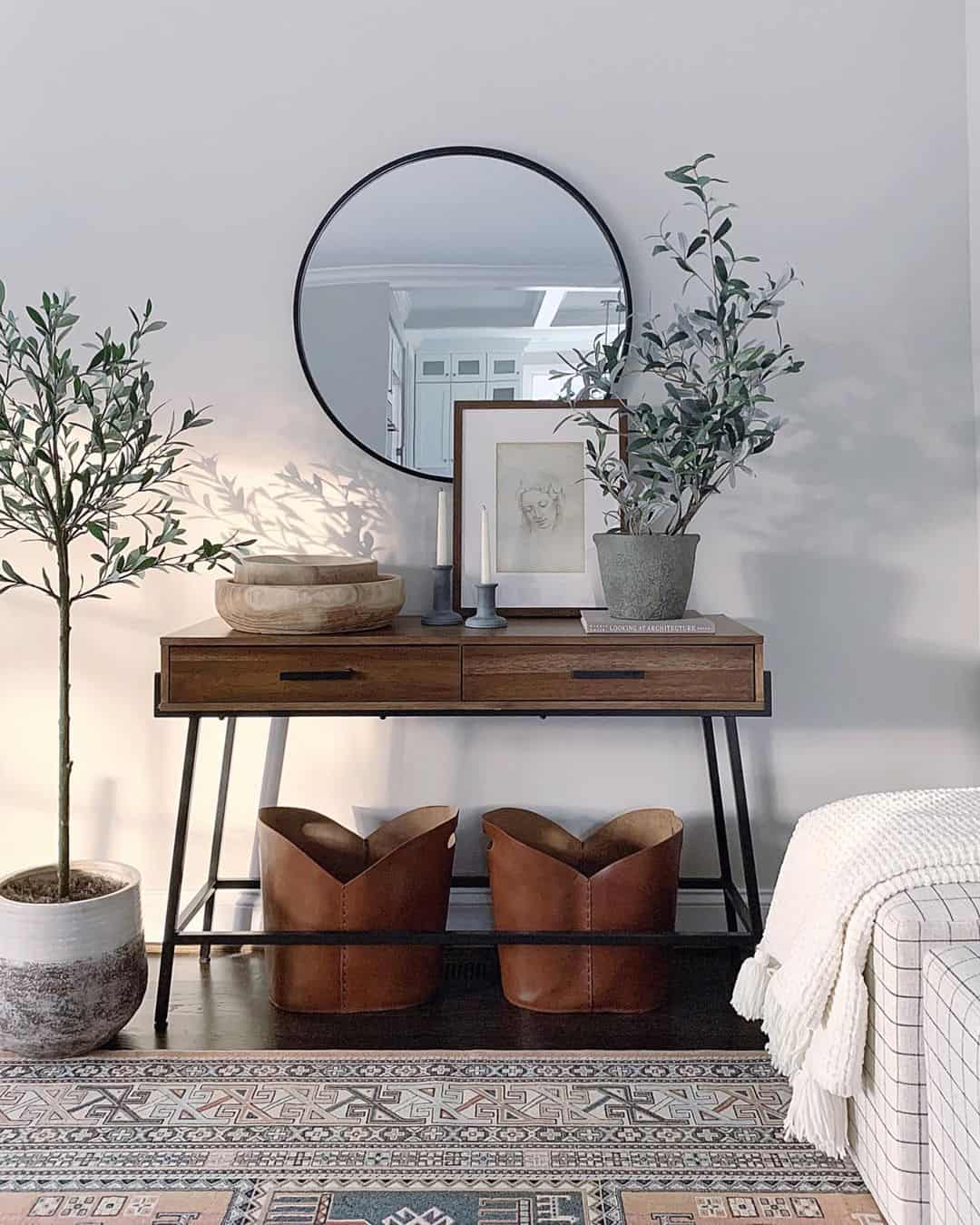 Wood Entryway Console and Patterned Rug